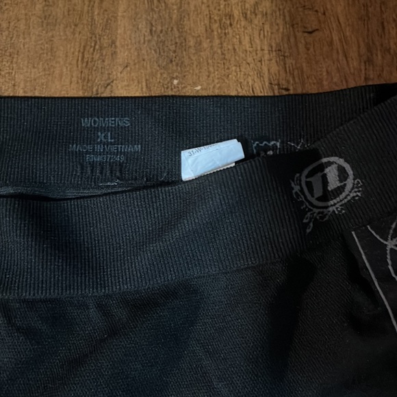 Novara cycling shorts - Picture 2 of 5